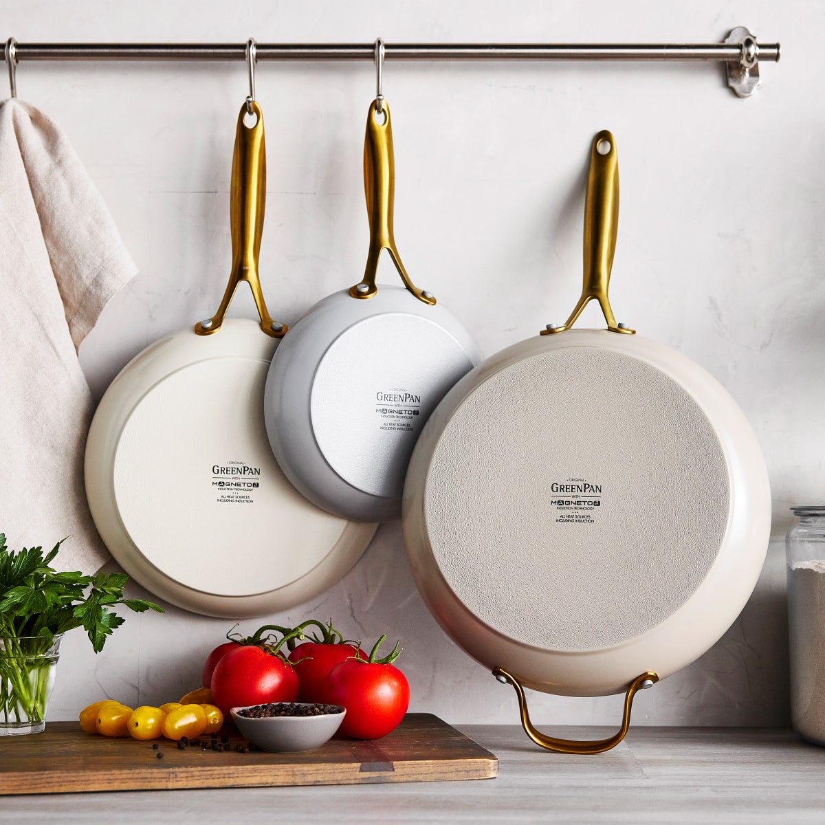 GreenPan Jewel Pro Ceramic Non-Stick 3-piece Fry Pan Set - Retail $75