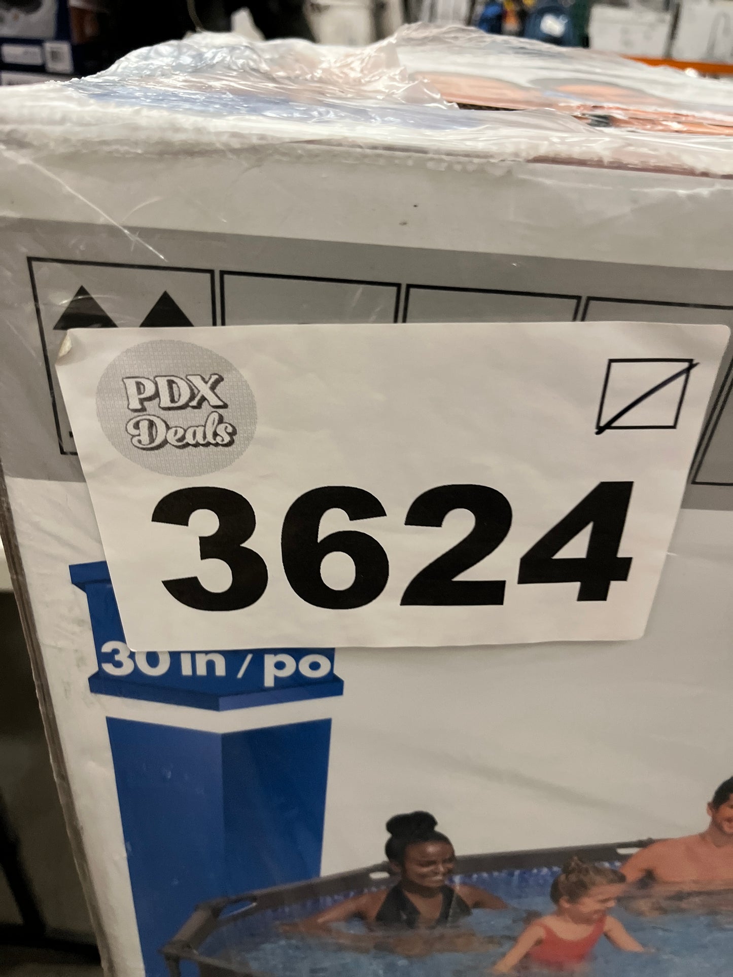 Sun Zero 104 in x 84 in, Broderick Theater Grade Blackout Curtains, 2-pack - Retail $44