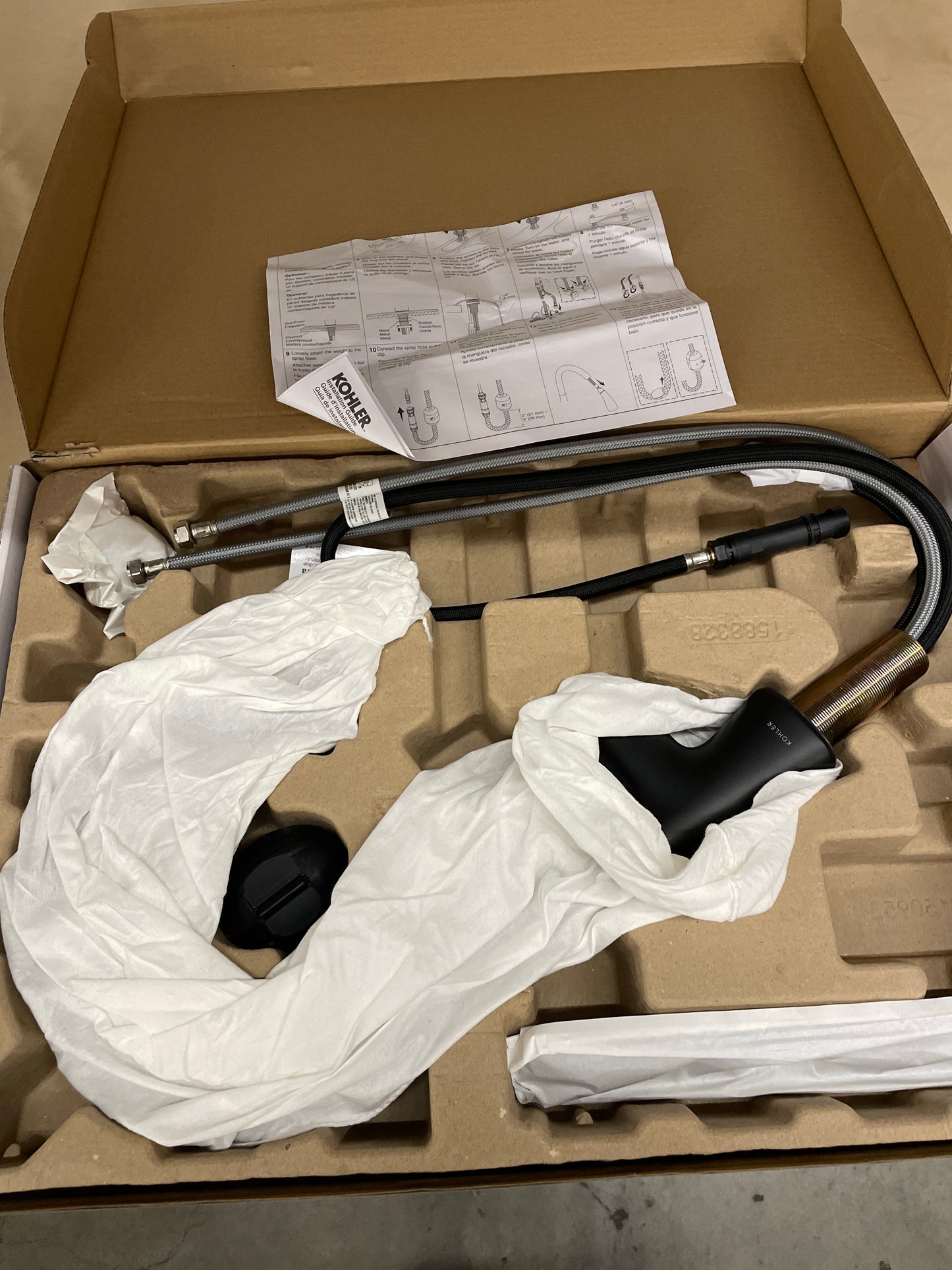 NEW - Kohler Guild Pull-down Kitchen Sink Faucet with Three-function Sprayhead - Retail $175