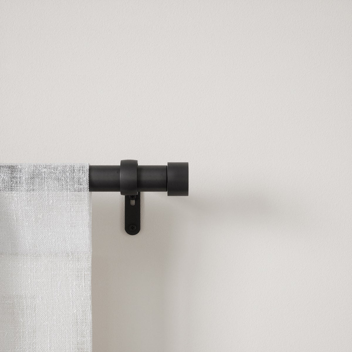 Umbra 36-72" 2-Pack Cap 1" Single Curtain Rod, Black