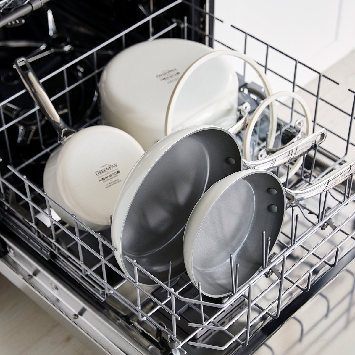 NEW - GreenPan Eras White Ceramic Non-Stick 11-piece Cookware Set - Retail $215