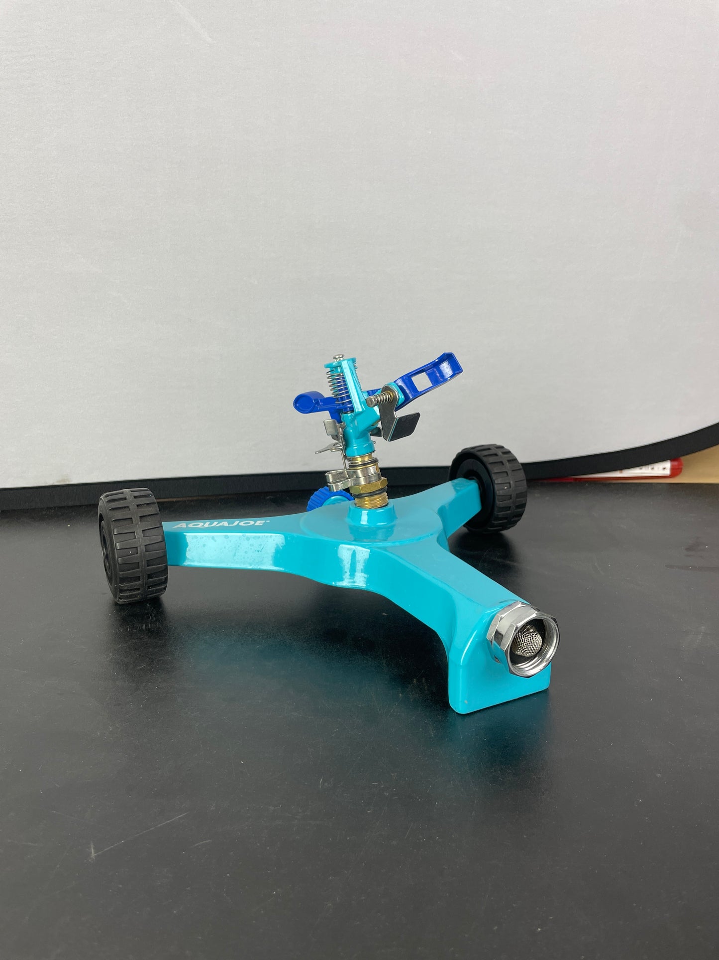 Aqua Joe AJ-IS10WBÂ Indestructible Series Metal Impulse Sprinkler w/Wheeled 10-Inch Base - Retail $34
