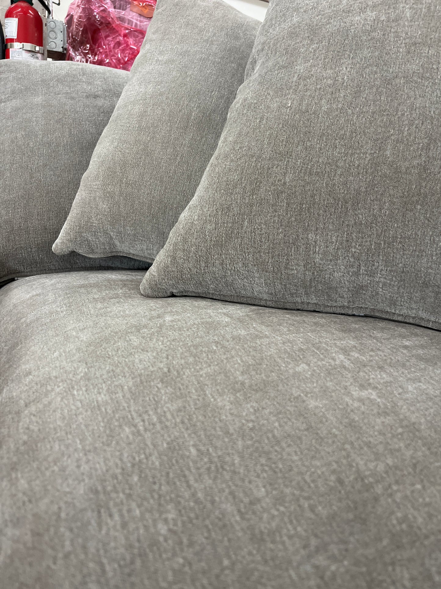 Thomasville Lowell 8-piece Modular Sectional - Retail $2399