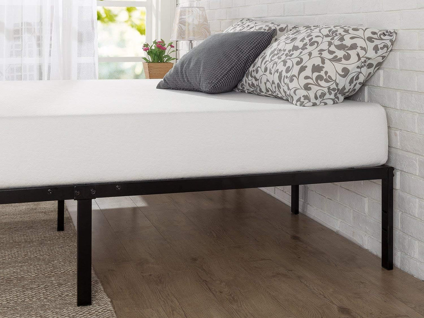 NEW - Zinus QUEEN Yelena 14 Inch Classic Metal Platform Bed Frame with Steel Slat Support / Mattress Foundation, AZ-MPSC-14Q,Black - Retail $107