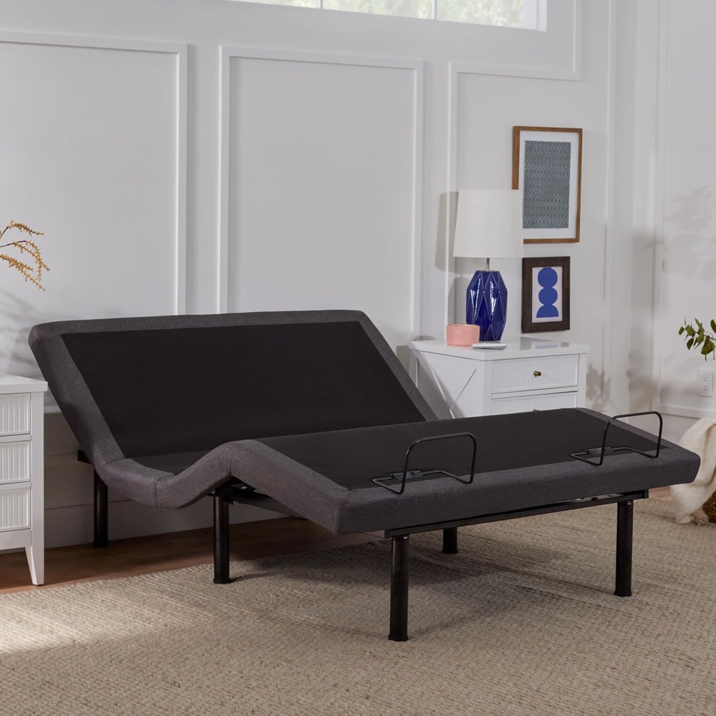 NEW - LUCID QUEEN L300 Adjustable Bed Frame - Head and Foot Incline - USB - Wireless Remote - Easy 2 Person Assembly - Quiet Motor - Relax - TV - Working - Reading - Ergonomic - Electric Bed Base - Queen Size - Retail $603