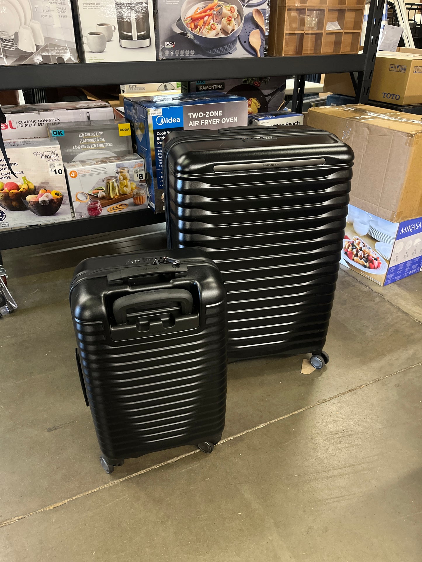 Samsonite Element Black XLT 2.0 Luggage 2 Piece Set Silver - Retail $199