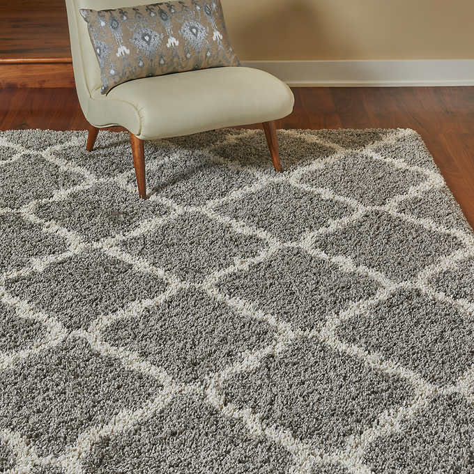 Like NEW - Costco - Thomasville Marketplace Luxury Trellis Shag Rugs 6' 6" x 9' 6" - Retail $229