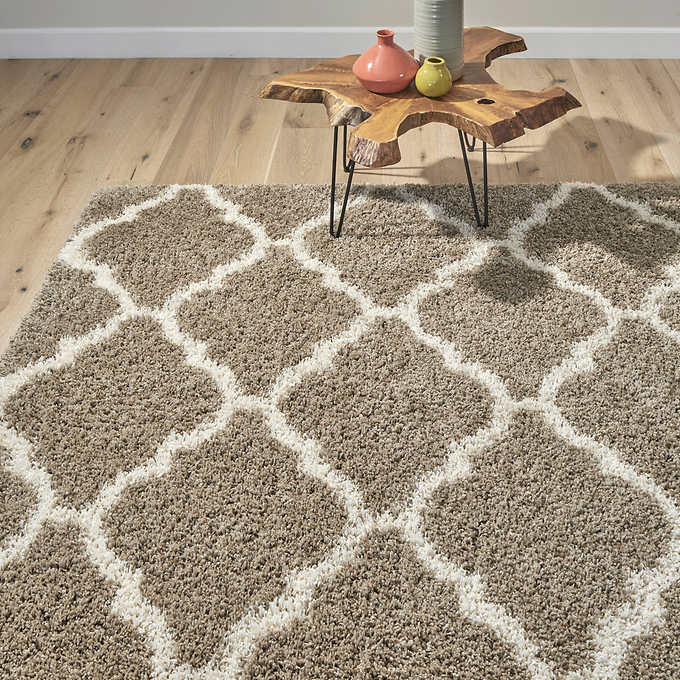 Like NEW - Costco - Thomasville Marketplace Luxury Trellis Shag Rugs 7' 10" x 10' - Retail $319