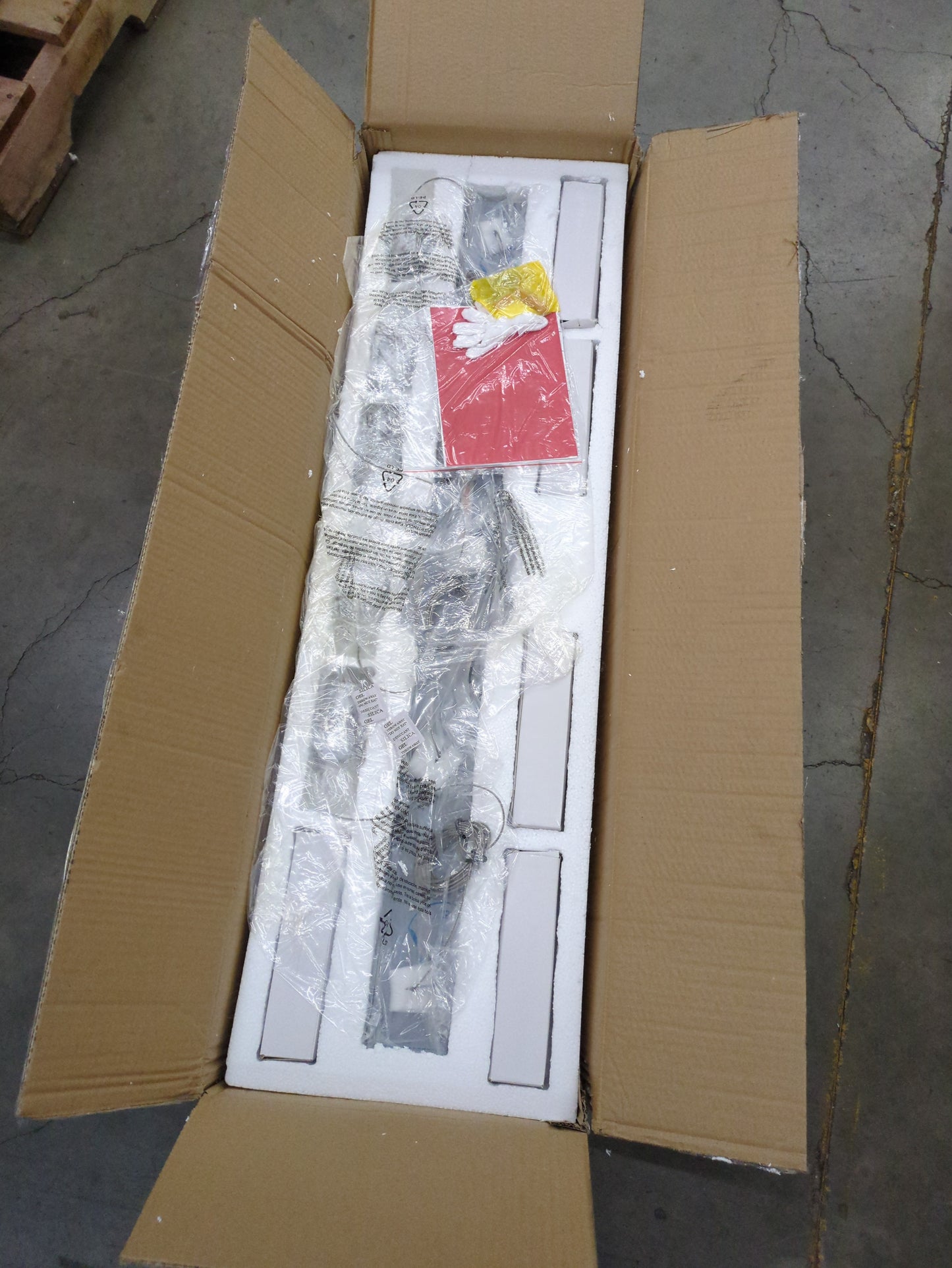 ET2 E22774-91PC Fizz IV 39" LED Pendant | Build.com