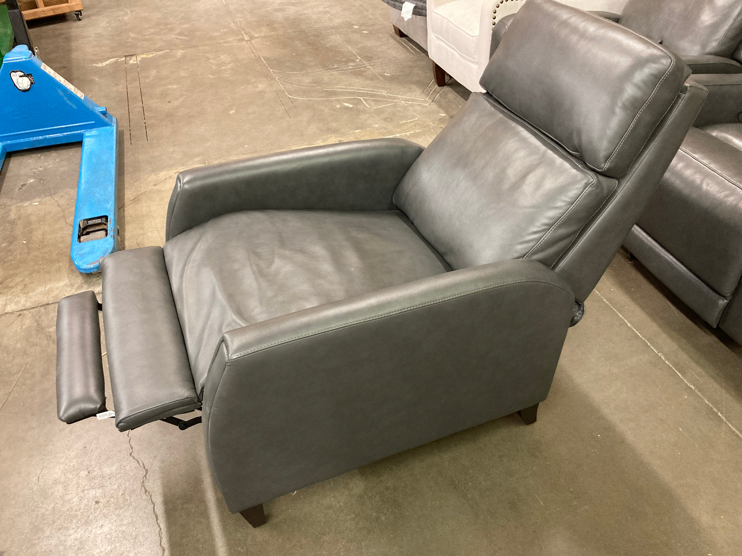 Costco - Decklyn Leather Pushback Recliner - Retail $599 Default Title