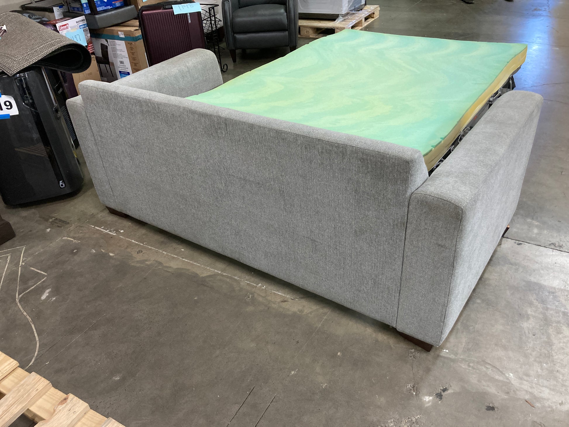zz Costco - Hinsley Fabric Sleeper Sofa - Retail $699 Default Title