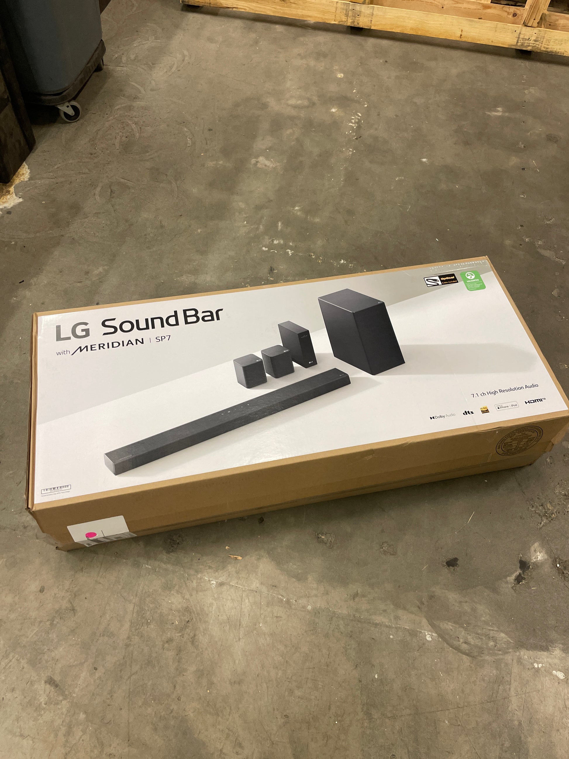 LG SP7R 7.1 Channel High Res Audio Sound Bar with Rear Speaker Kit - Retail $269 Default Title