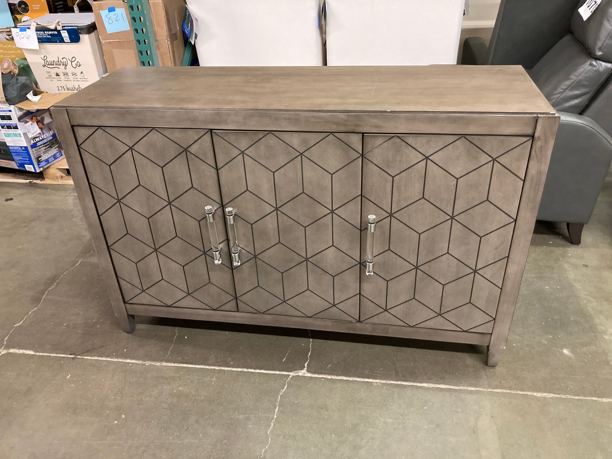 Costco - Tresanti Jayden 52" Accent Console - Retail $849 Default Title