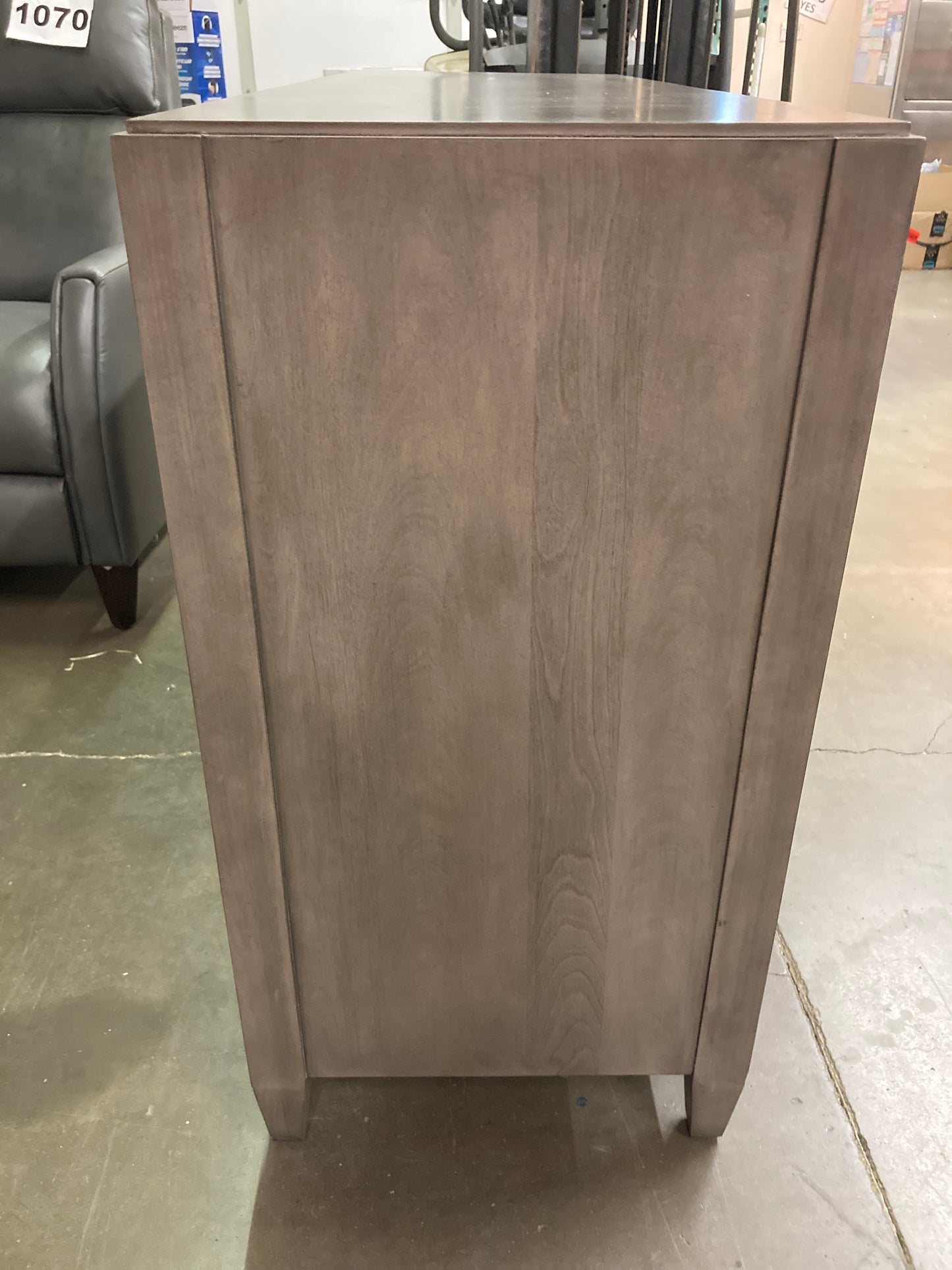 Costco - Tresanti Jayden 52" Accent Console - Retail $849 Default Title