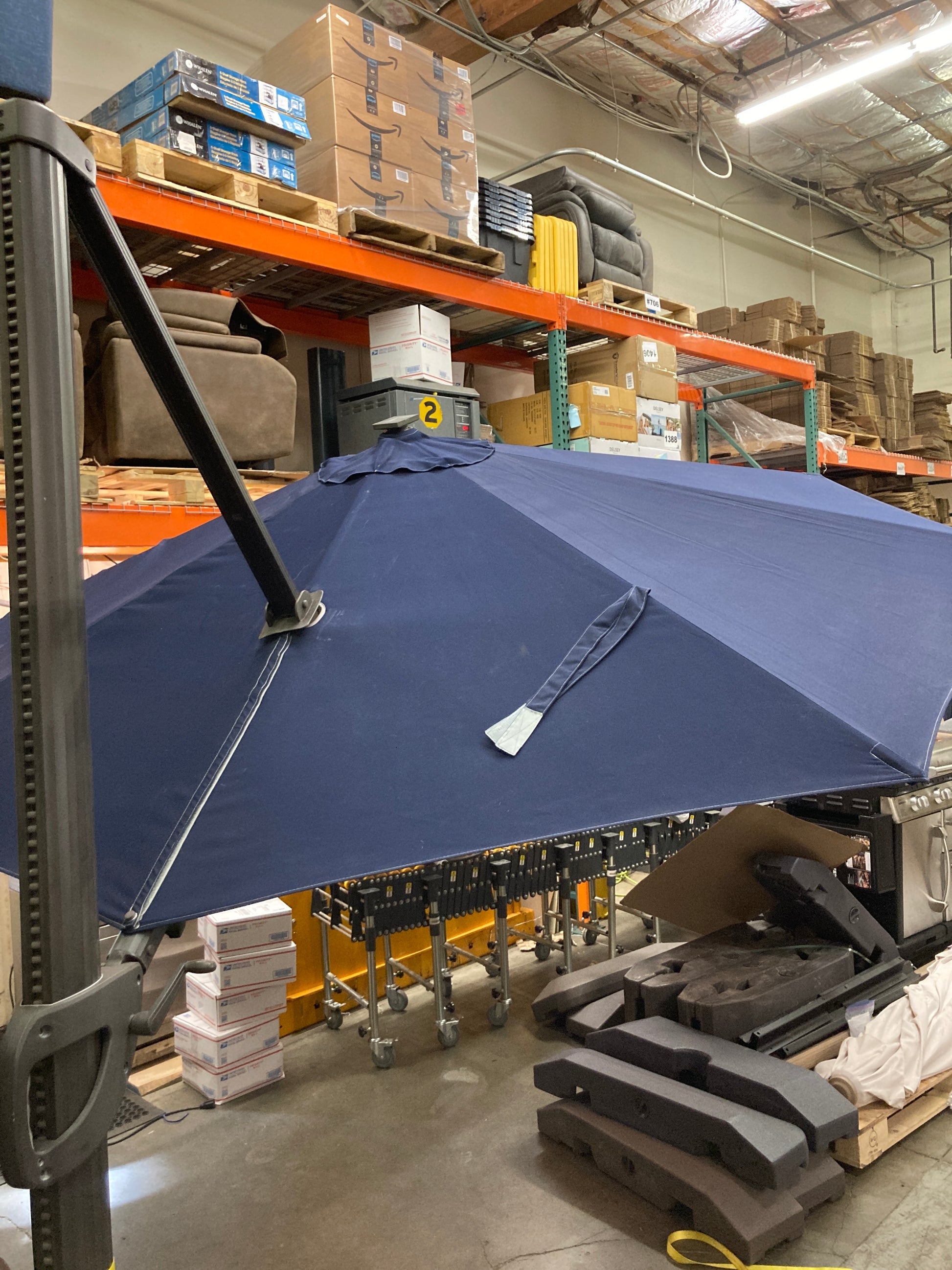 Costco - 11' LED Solar Round Cantilever Umbrella - Retail $629 Default Title