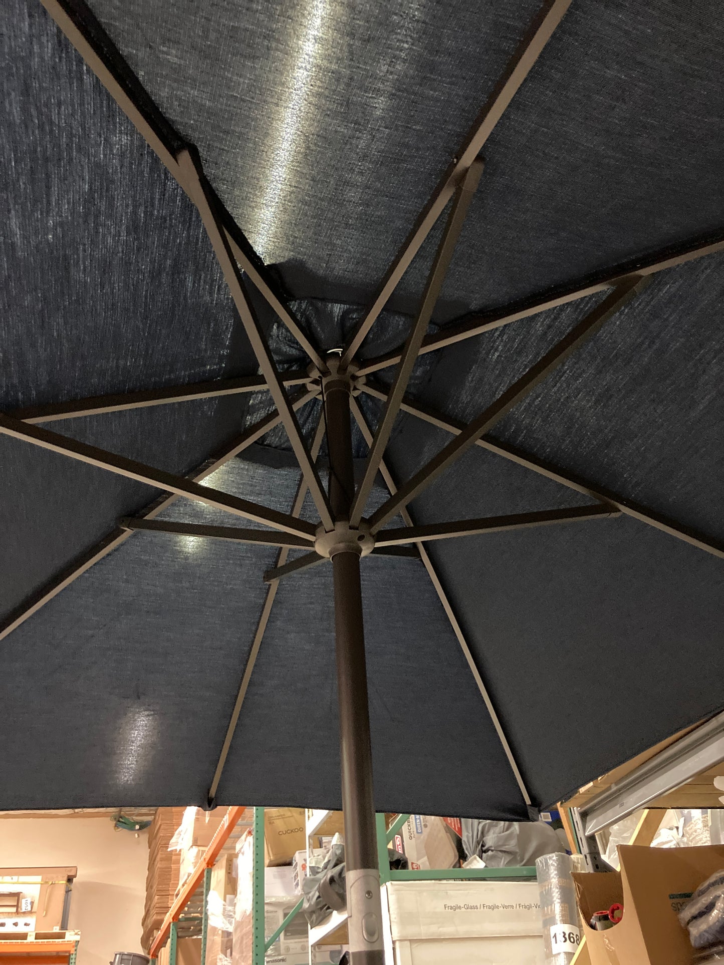 Like NEW - Costco - 7'x10' Rectangle Market Umbrella - Retail $164