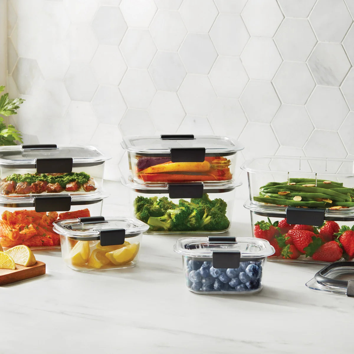 Rubbermaid Brilliance Plastic Food Storage Containers, Set of 16 - Retail $40