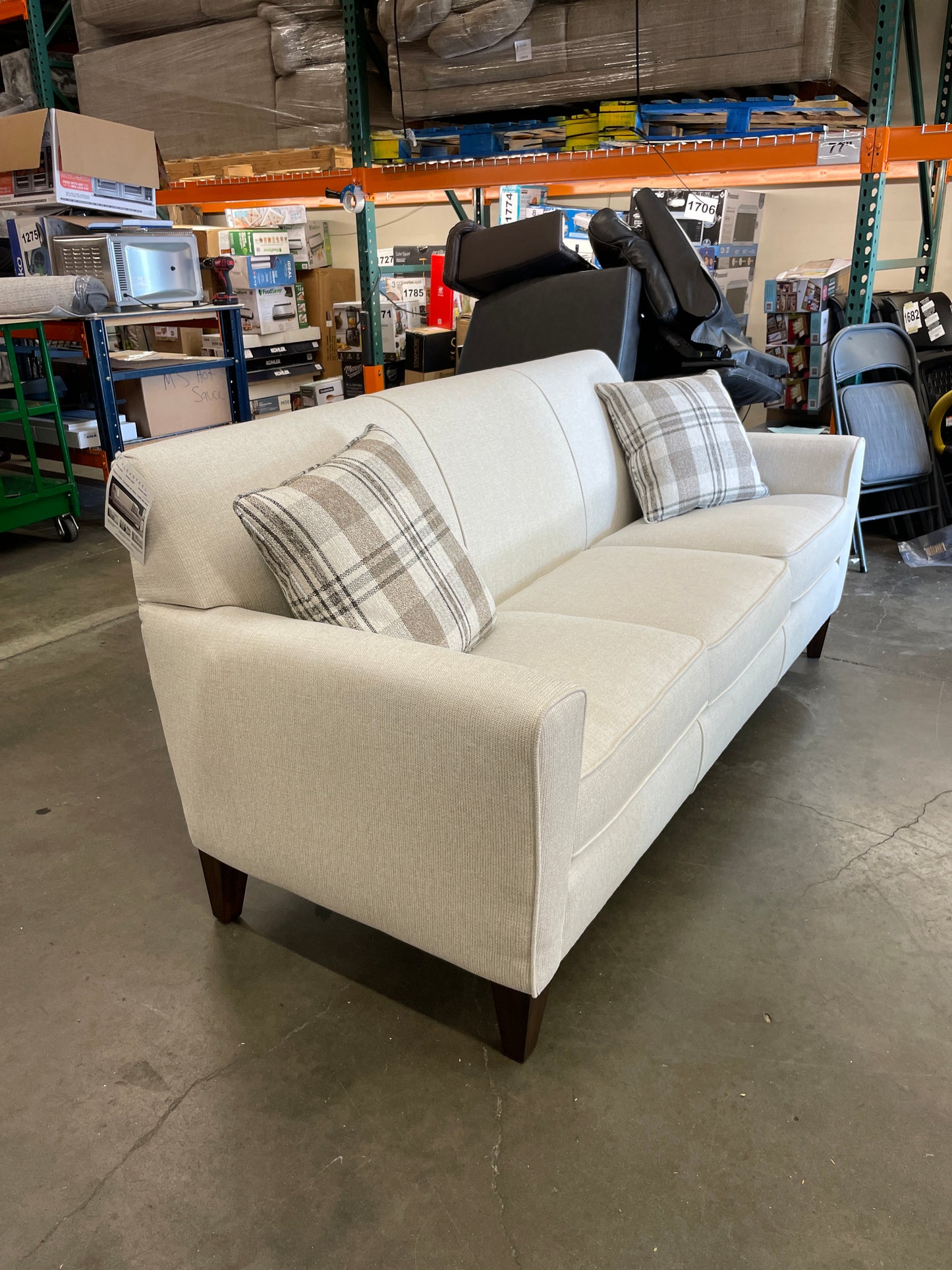 NEW - Costco - Flexsteel Abbey Fabric Sofa - Retail $1249 Default Title