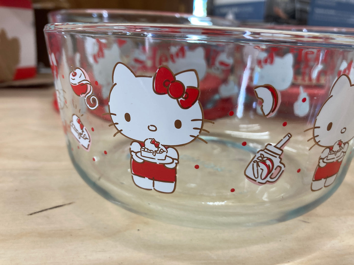 Costco - Pyrex Hello Kitty Decorated Food Storage Set Default Title
