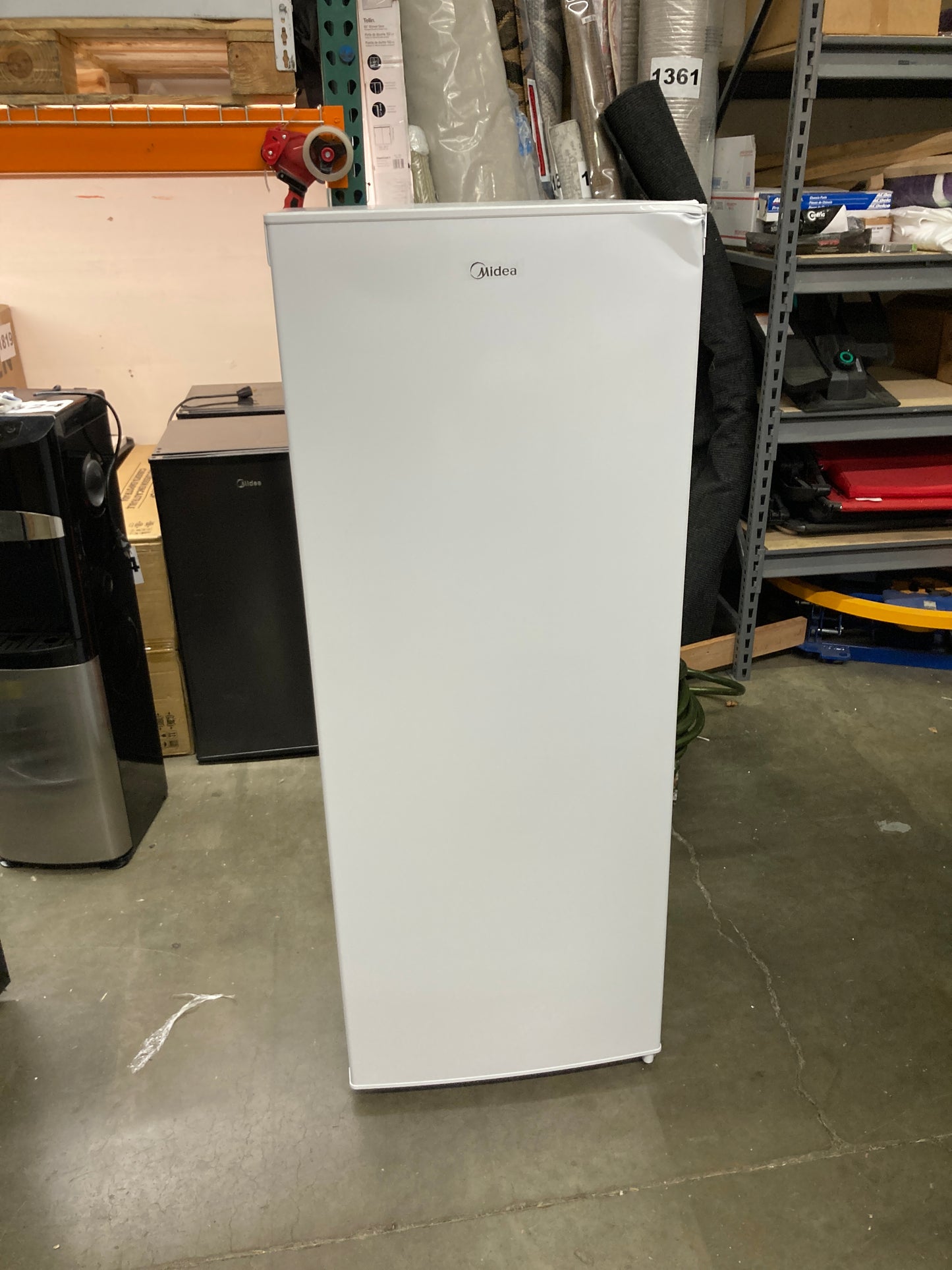 Midea MRU05M2AWW Upright Freezer, 5.3 Cu.ft - Retail $369 Default Title