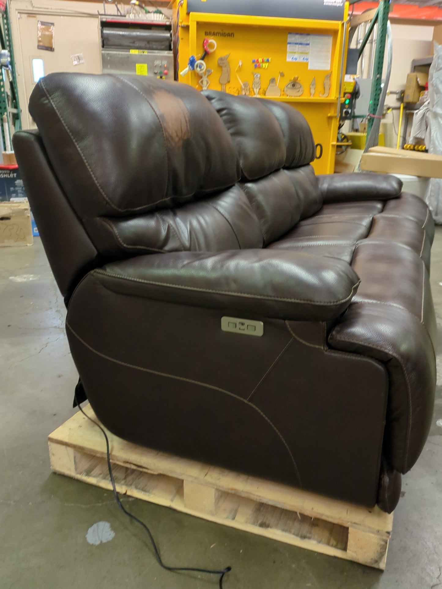 Costco - Aleena Leather Power Reclining Sofa with Power Headrest - Retail $999 Default Title