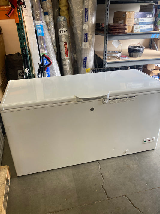 GE 15.7 cu. ft. Chest Freezer, Garage Ready - Retail $799 Default Title