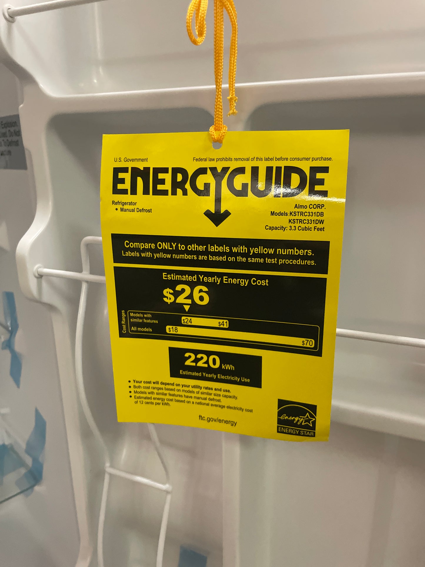 KEYSTONE KSTRC331DW Full-Width Freezer Compartment in White Energy Star 3.3 Cu. Ft. Compact Single-Door Refrigerator - Retail $149