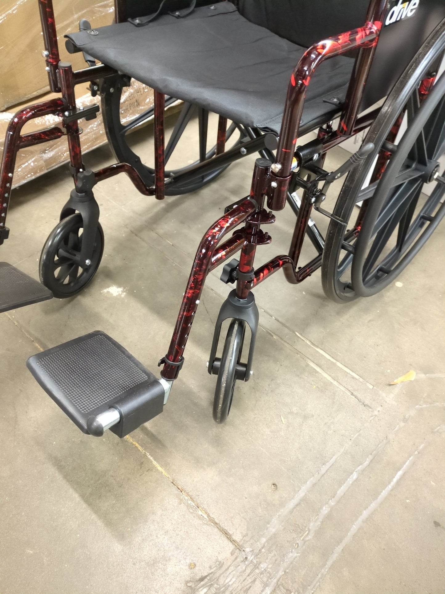 Drive Medical RTLREB18DDA-SF Rebel Lightweight Wheelchair with Swing-Away Footrest, Red - Retail $155