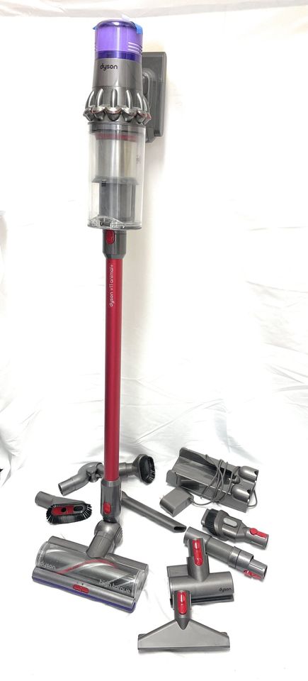 Dyson V11 Cordless Stick Vacuum - Retail $579