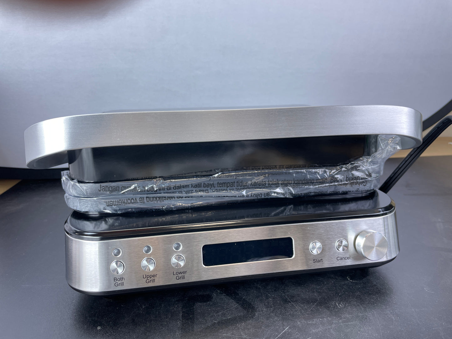 GREENPAN GRILL-GRIDDLE - Retail $139