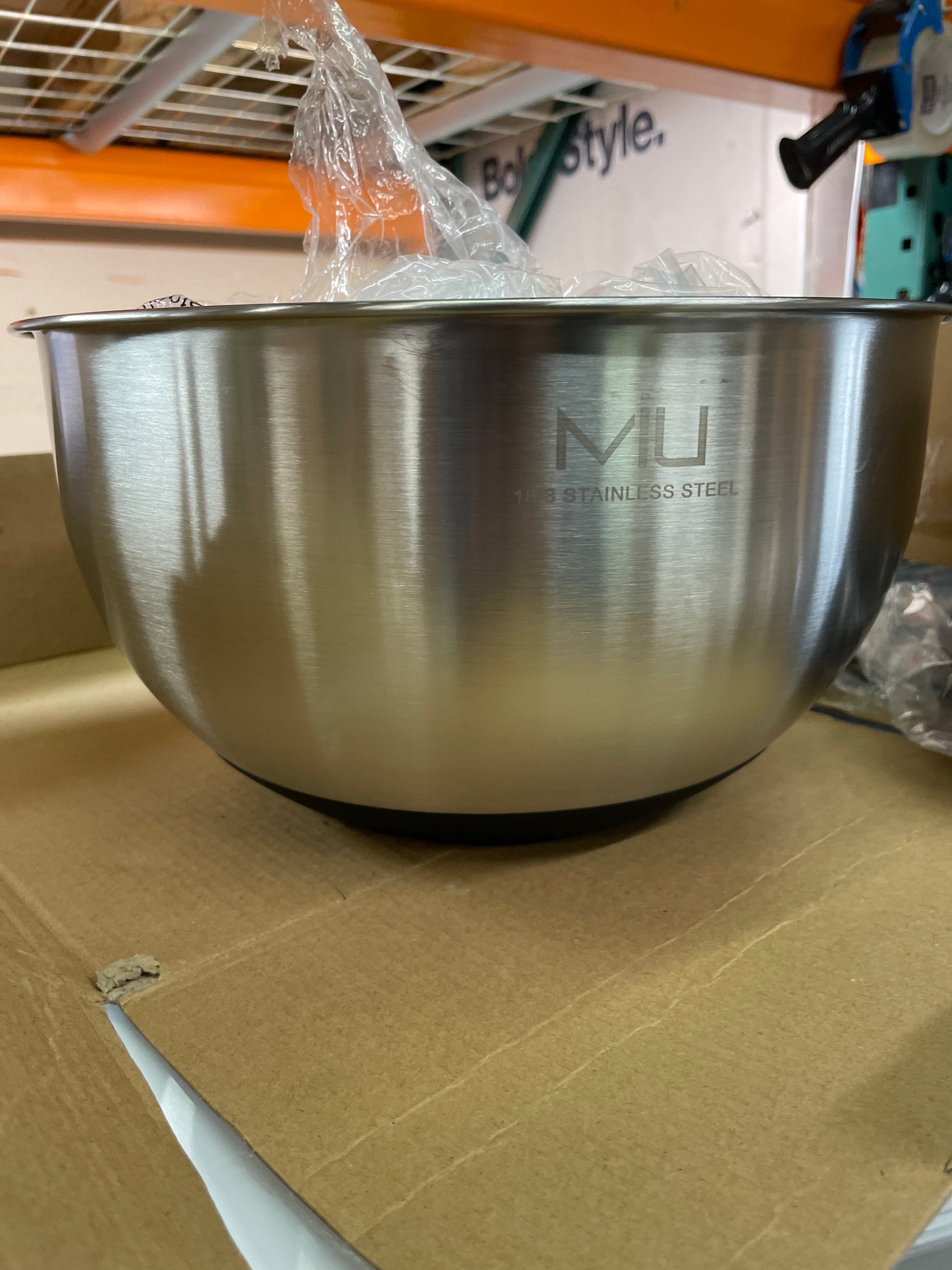 NEW - Costco - MIU Stainless Steel Mixing Bowl with Graters, Set of 8 - Retail $24