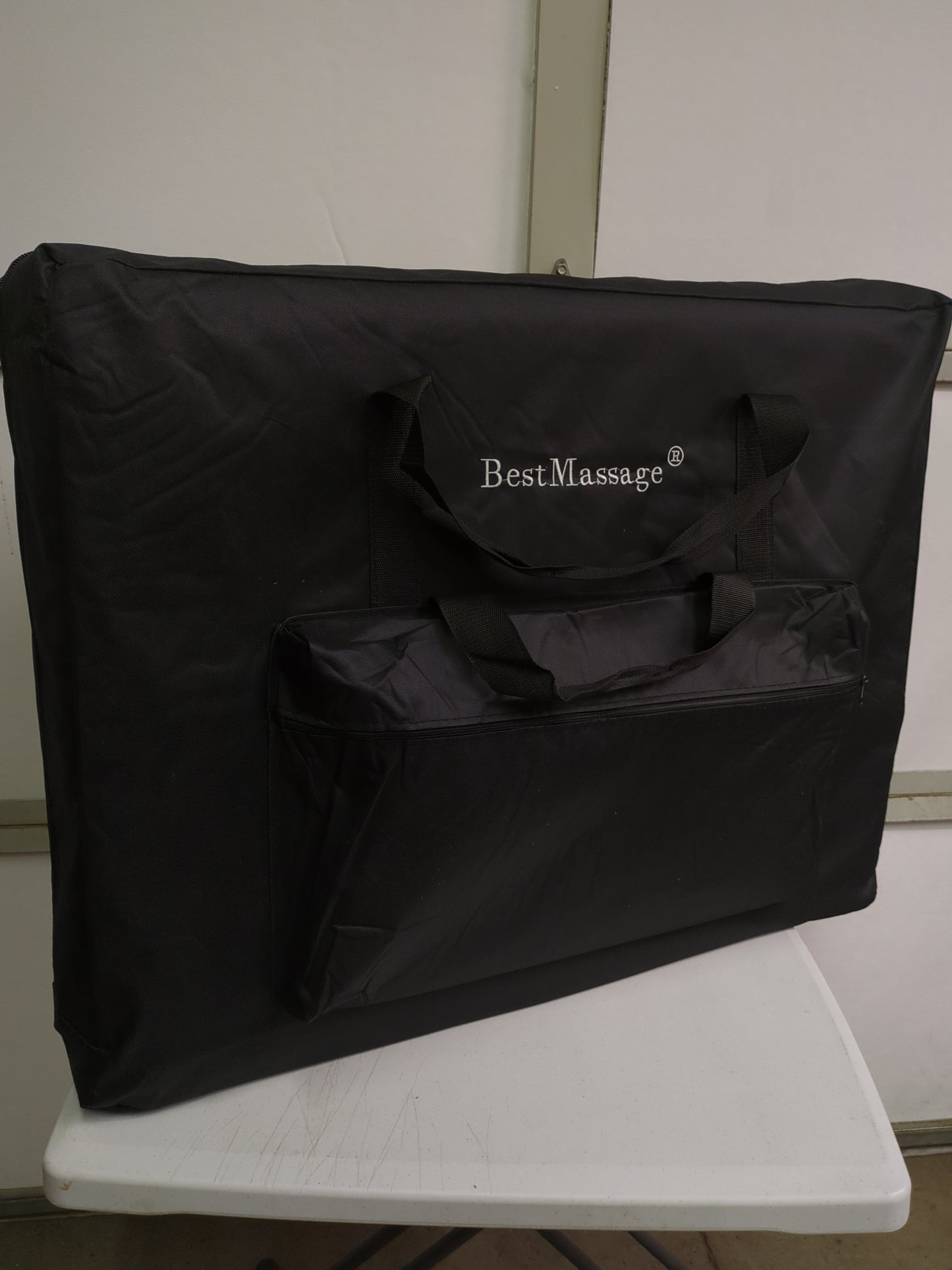 Costco - Best Massage Two-Fold Portable Massage Table BMC100 - Retail $149