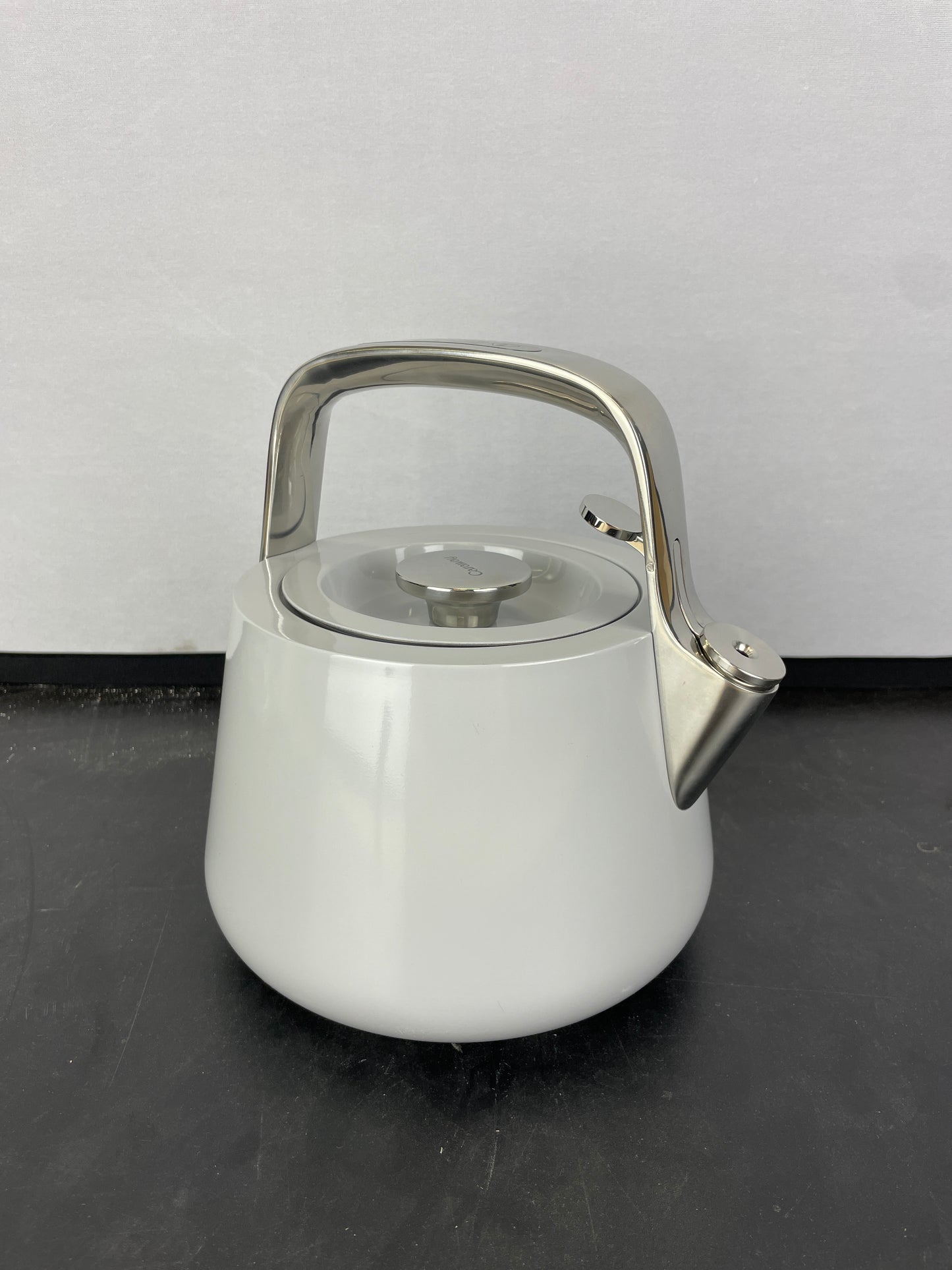 NEW CARAWAY KETTLE GRAY - Retail $139