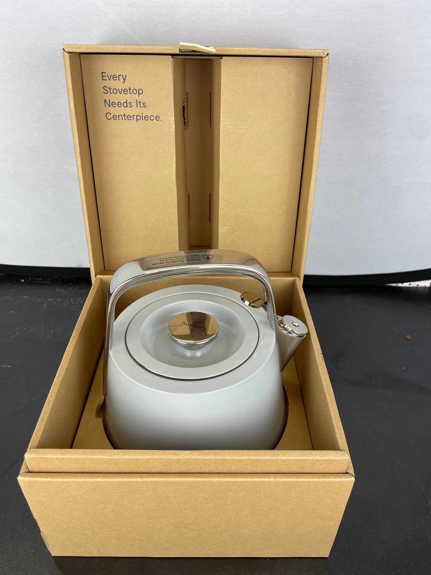 NEW CARAWAY KETTLE GRAY - Retail $139