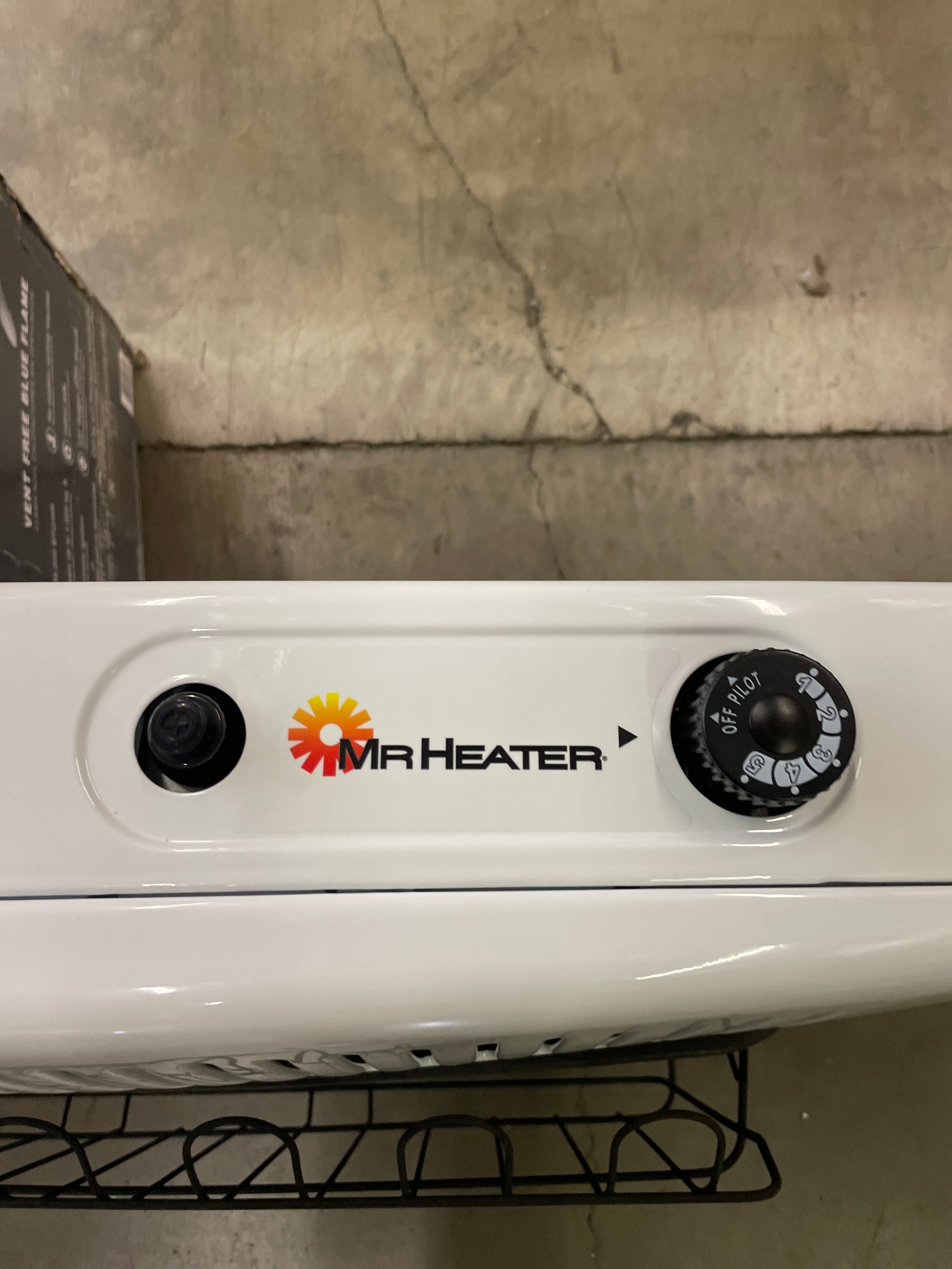 Mr. Heater 30,000 BTU Vent Free Blue Flame Natural Gas Heater MHVFB30NGT - Retail $193