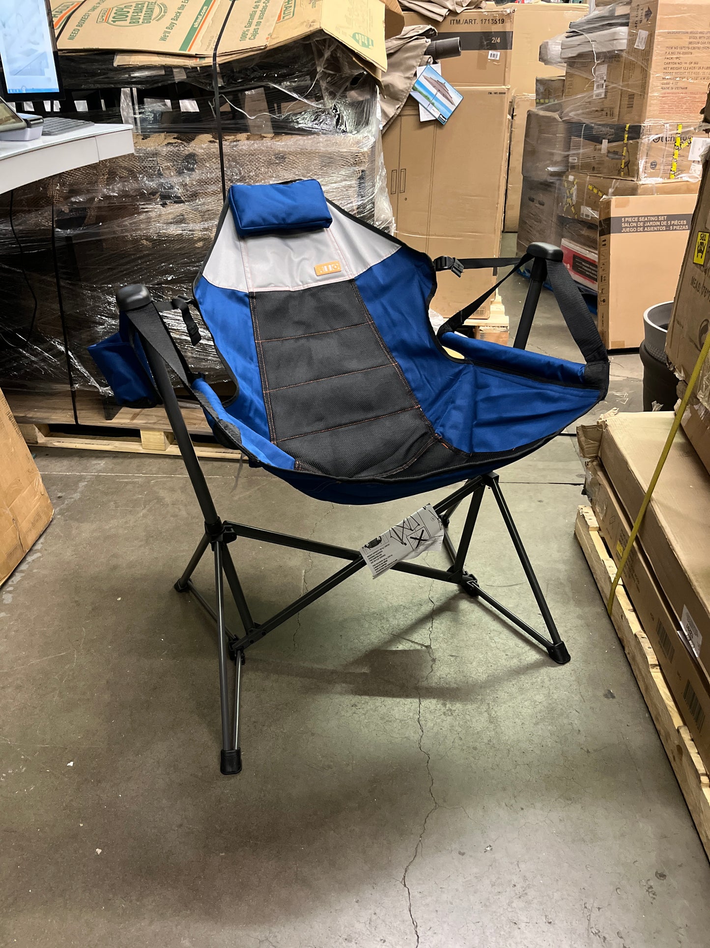 RIO Swinging Hammock Chair - Retail $59