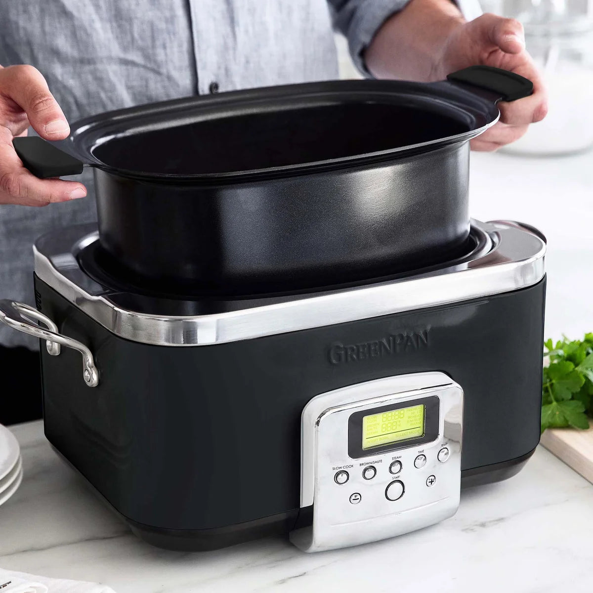 GreenPan Elite 8-in-1 Programmable 6-Quart Slow Cooker - Retail $159