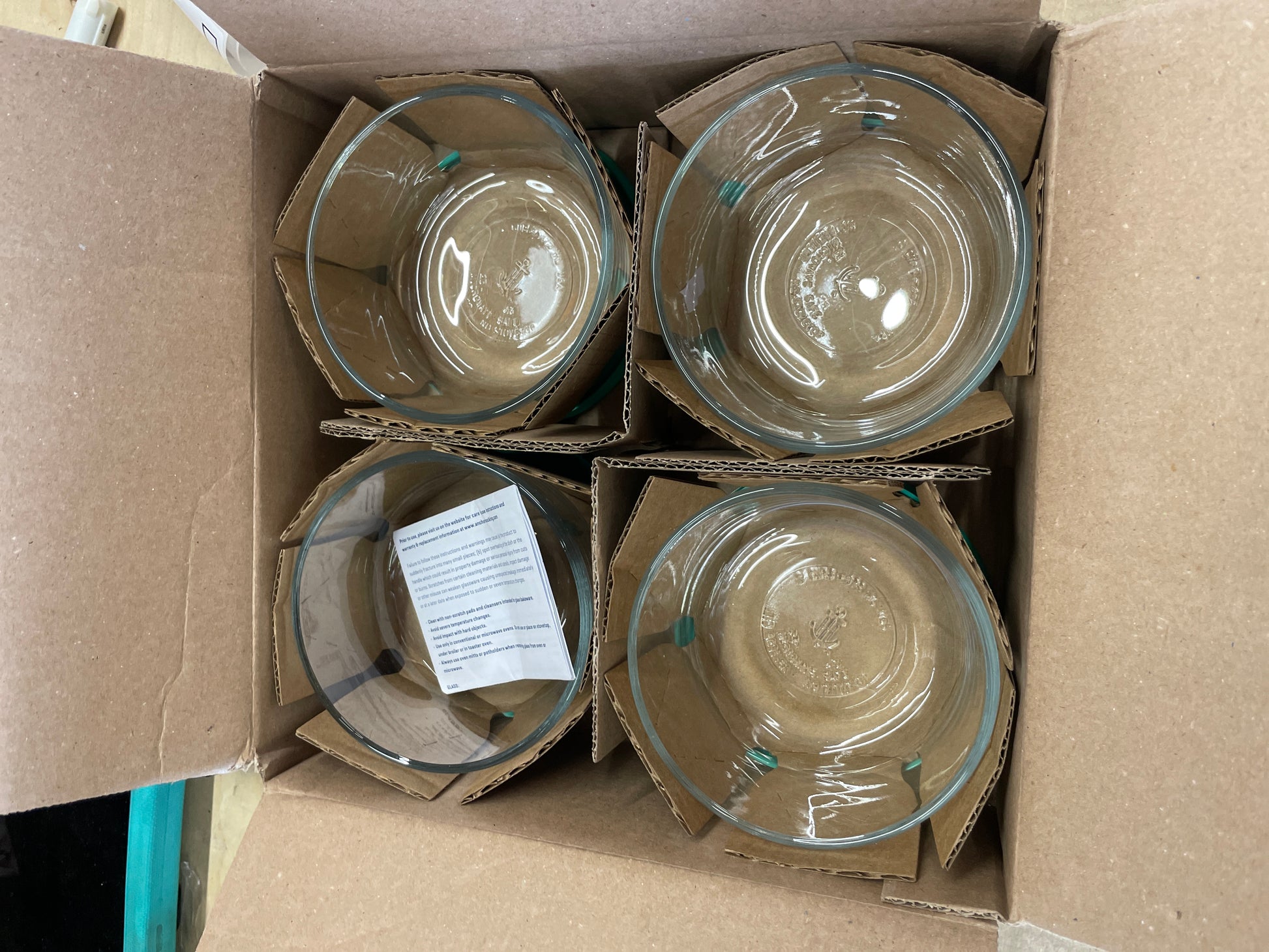 Anchor Hocking 2 Cup Glass Storage Containers with Lids, Set of 4 Glass Food Storage Containers with Mint SnugFit Lids - Retail $19