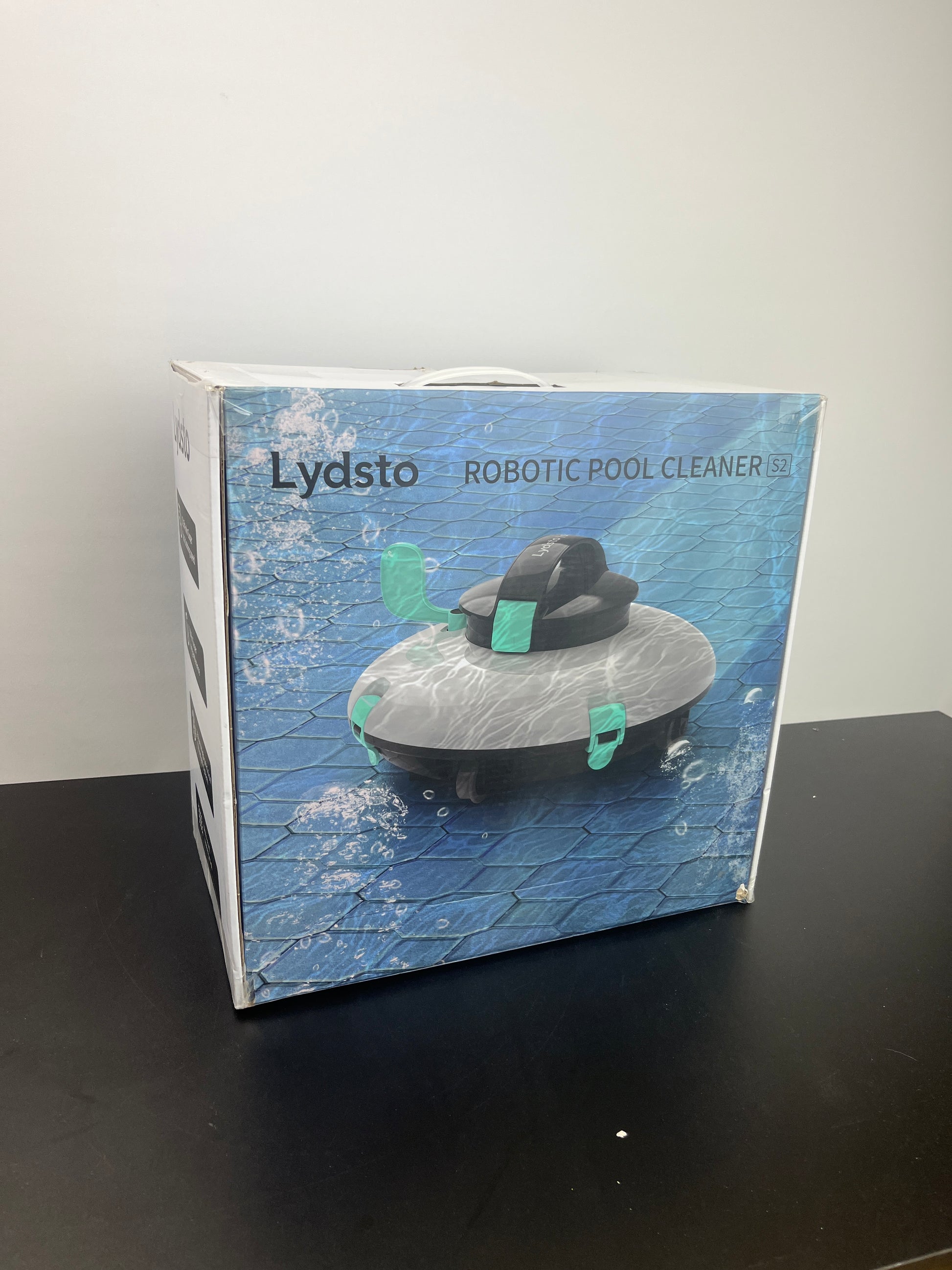 Lydsto Cordless Robotic Pool Cleaner, Automatic Pool Vacuum, Dual-Motor, Stronger Power Suction, Self-Parking, Ideal for Inground or Above Ground Pools Green - Retail $172