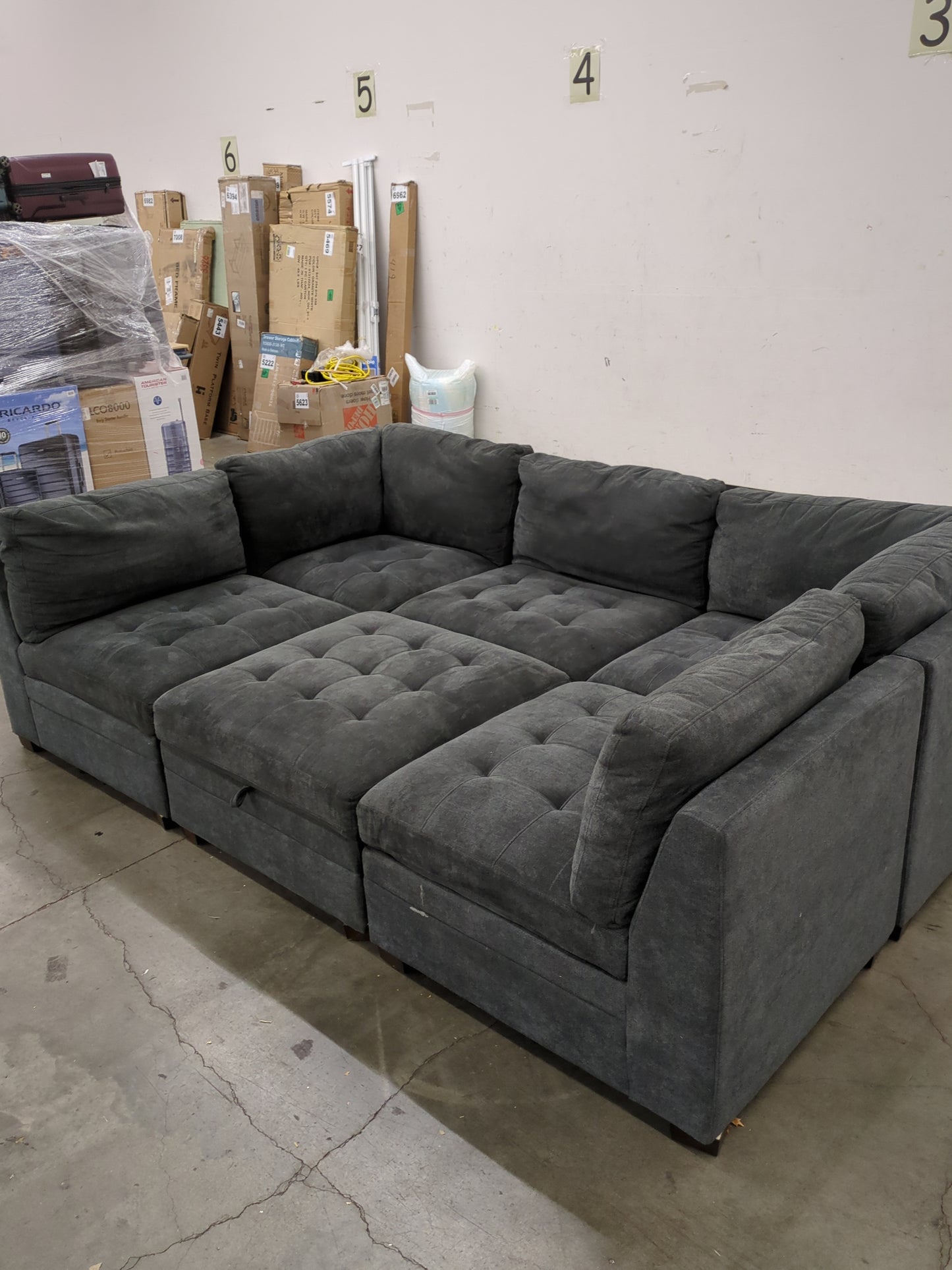 Costco - Thomasville Tisdale Fabric Sectional with Storage Ottoman - Retail $1699