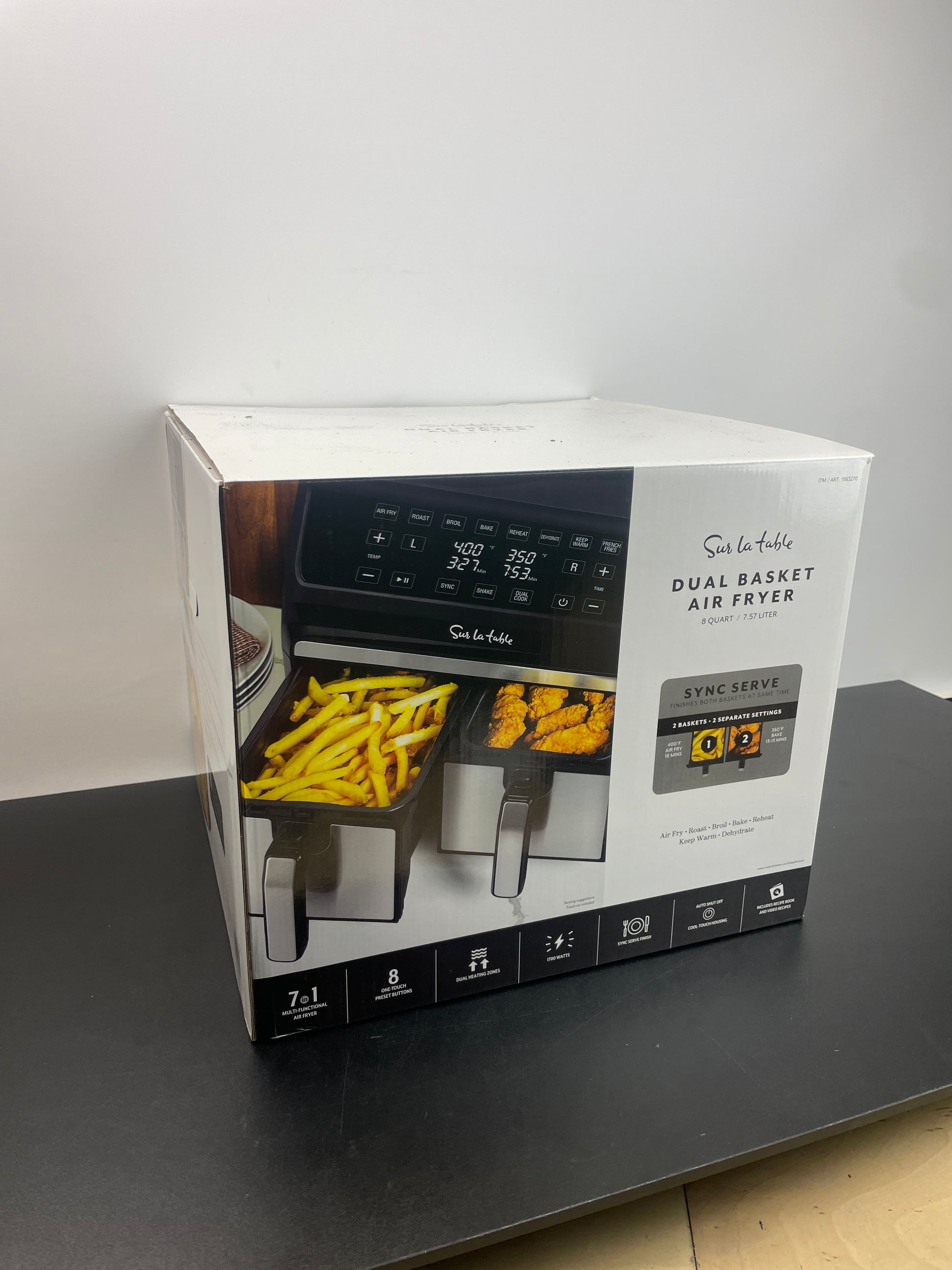 SUR LA TABLE AIR FRYER - Retail $99