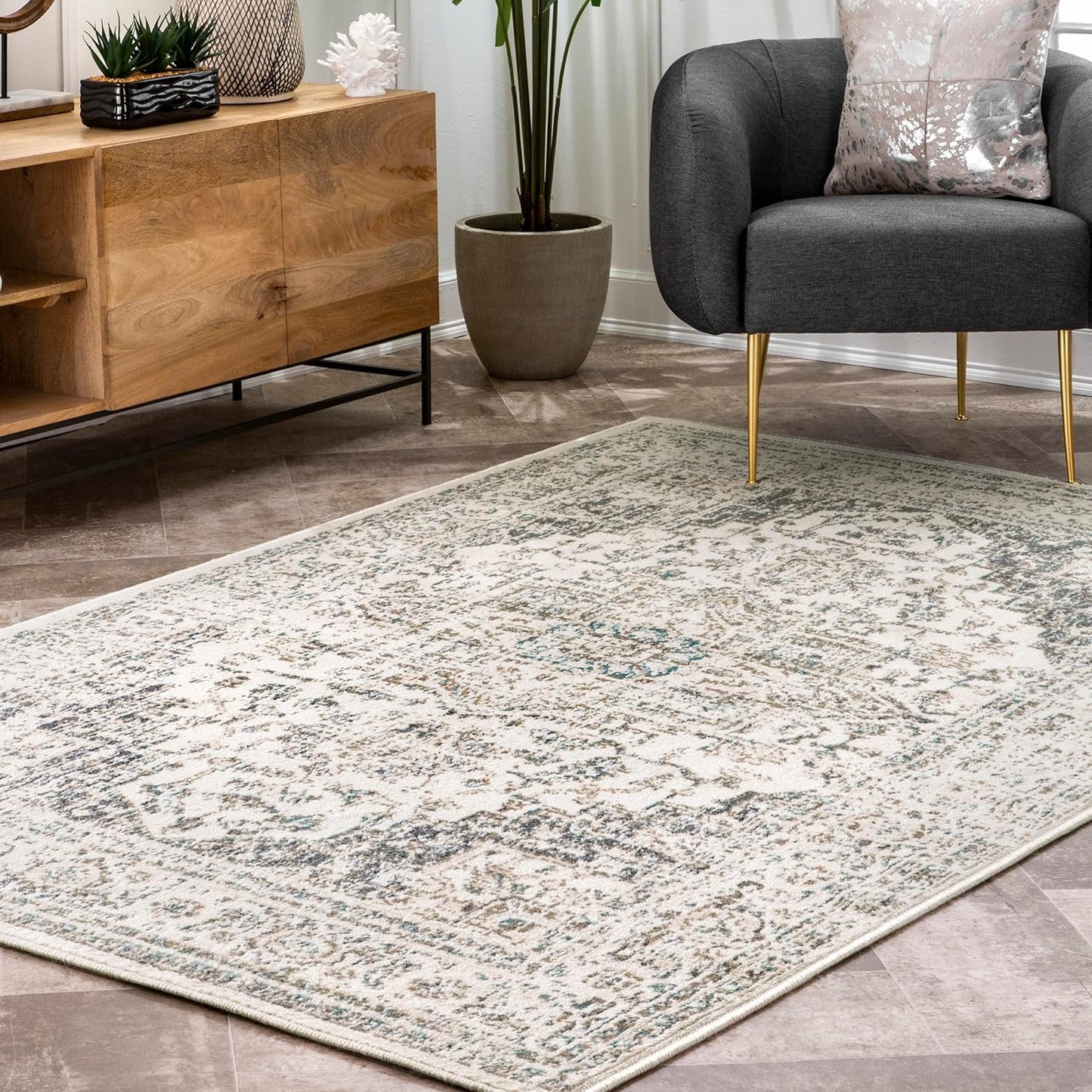 NEW - nuLOOM Tanith Vintage Medallion Area Rug, 9' x 12', Cream, Rectangular - Retail $104