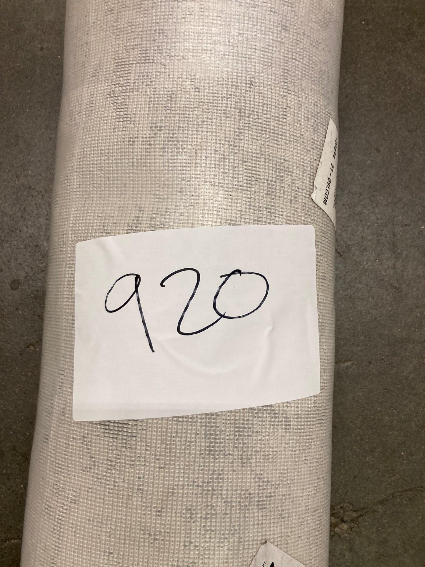 Like NEW - Costco - Reflection Area Rug 7' 10" x 10' - Retail $205 Default Title