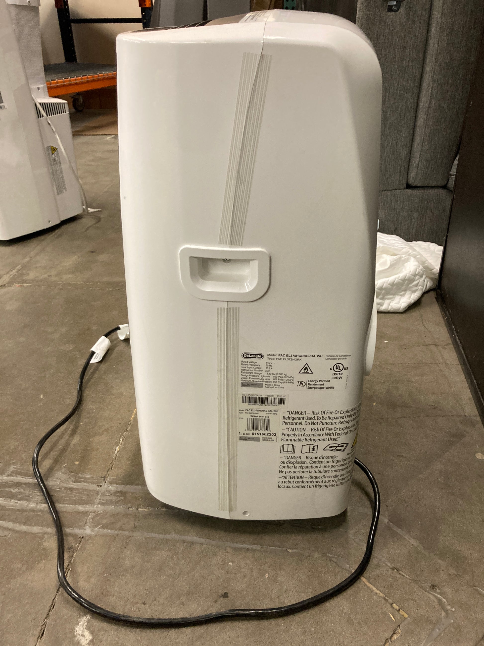 De'Longhi Pinguino 4-in-1: Air Conditioner, Heater, Dehumidifier, and Fan - Retail $499 Default Title
