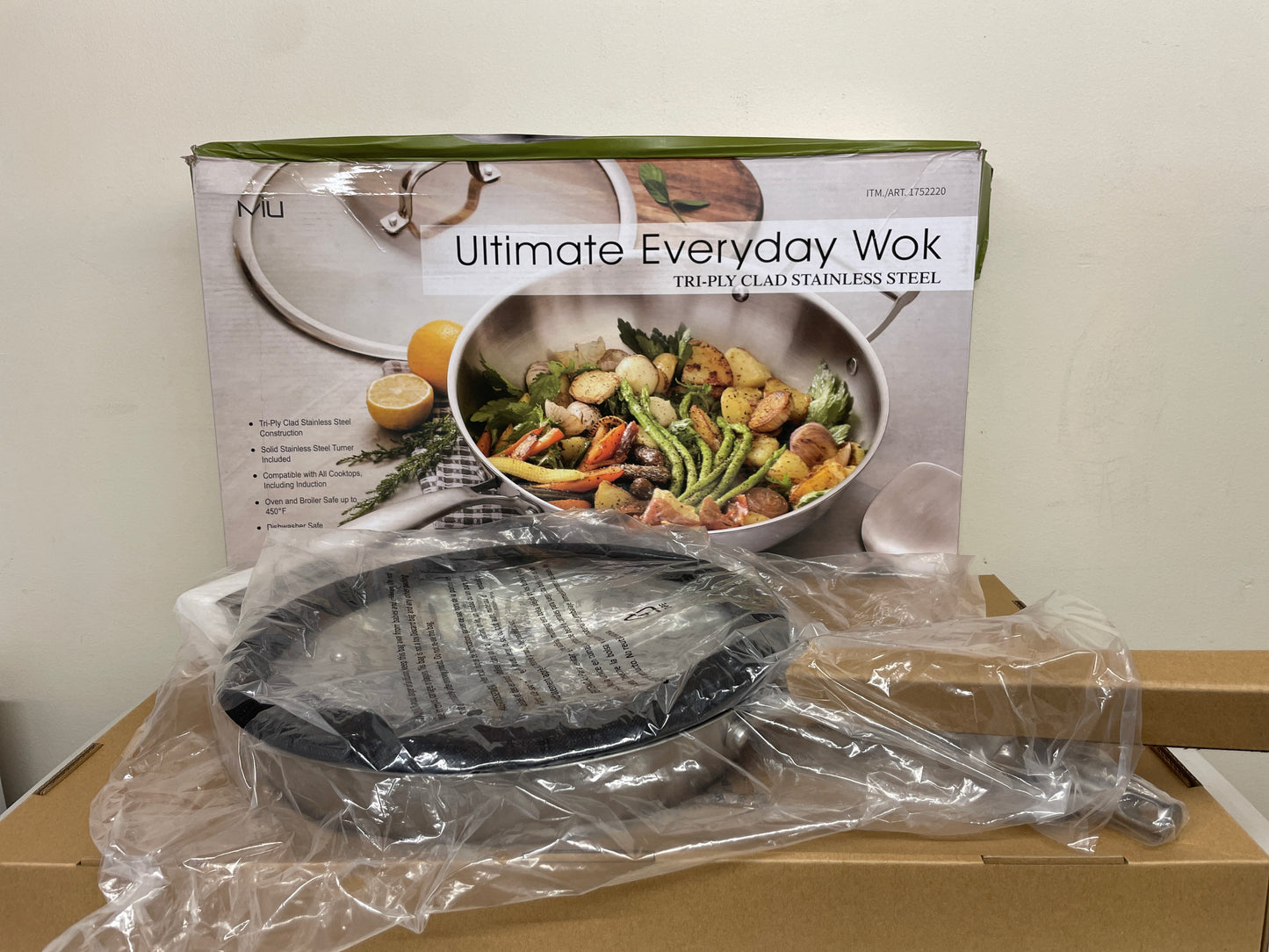 NEW - Costco - MIU Stainless Steel Wok - Retail $34.99