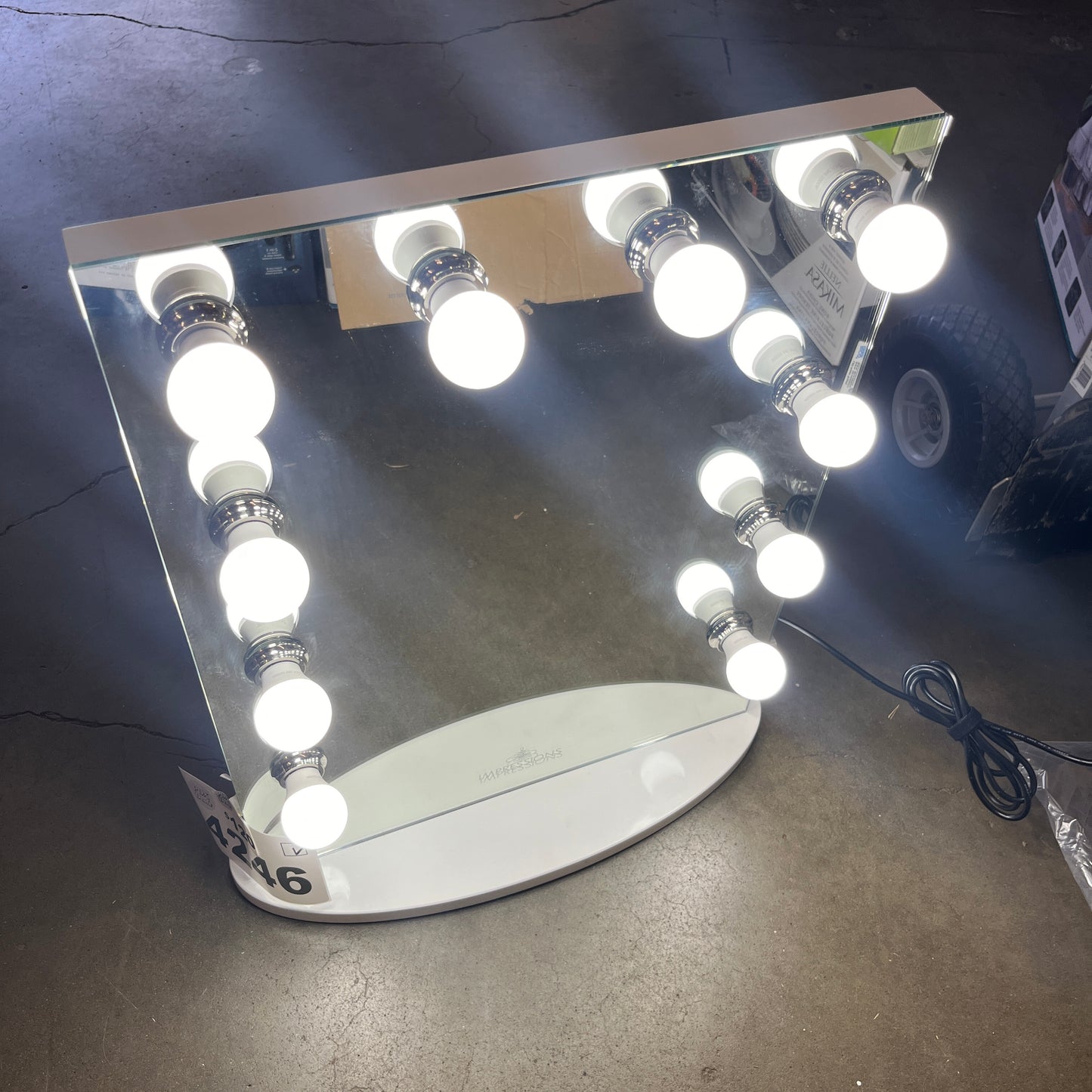 Impressions Hollywood Premiere Slim Vanity Mirror - Retail $329