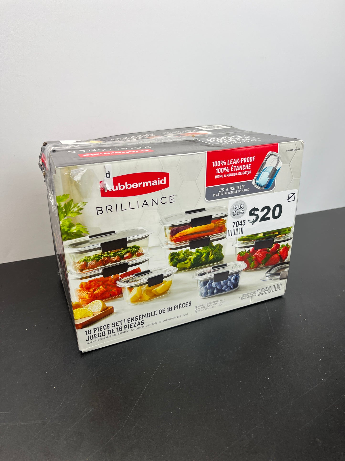 Rubbermaid Brilliance Plastic Food Storage Containers, Set of 16 - Retail $40