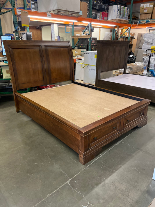 Costco - Universal Furniture Broadmoore Charlotte Queen Bed - Retail $599