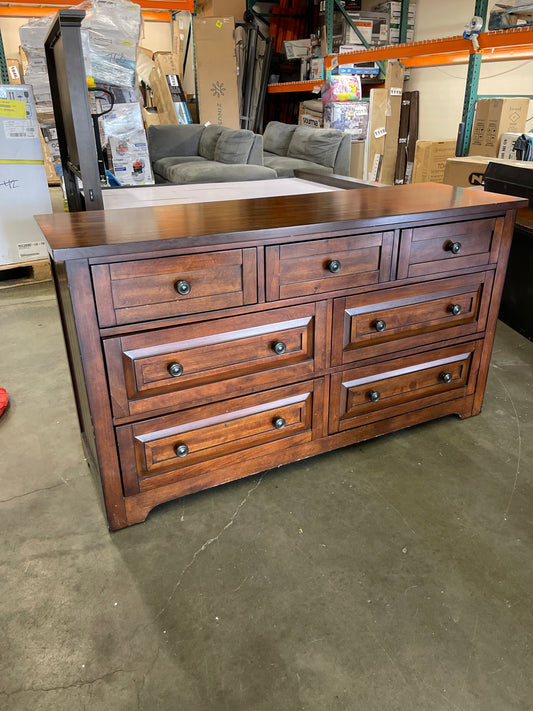 Costco - Grand Harbor Dresser - Retail $399