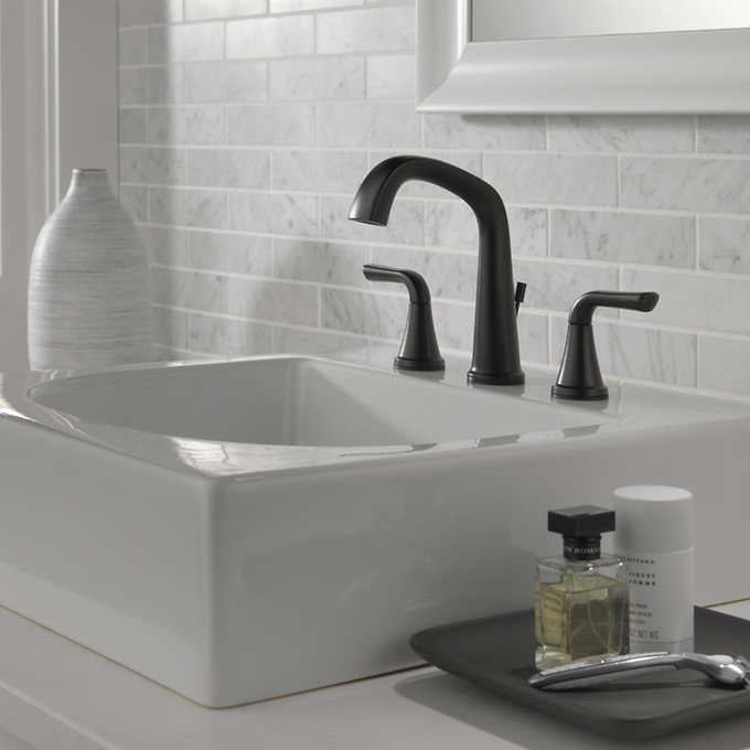 NEW - Delta Larkin Two Handle Widespread Bathroom Faucet - Retail $149